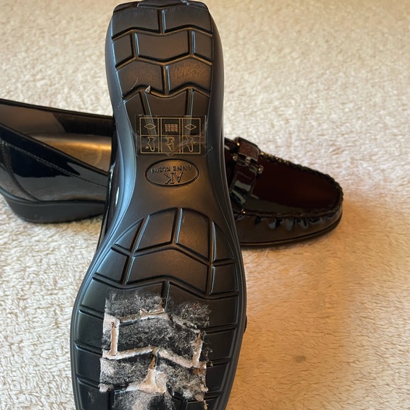 Shiny Black Anne Klein Comfortable loafers - Picture 3 of 4